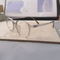 Material: Montura de gafas ultraligera, lentes planas multicolor con filtro de luz azul, montura cuadrada simple, gafas lisas, 2908