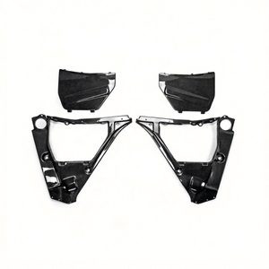 Kit de luxe pour l'intérieur du véhicule, en carbone sec, comprenant un ensemble de couvercles de compartiment moteur, de frein et de batterie OEM pour R35 GTR 2009-2020, 2 pièces - Product Image 1