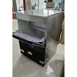 เครื่องทำน้ำแข็งโฮชิซากิ IM-130B สแตนเลสสตีล สำหรับร้านชานม ร้านกาแฟ ร้านอาหารฟาสต์ฟู้ด - Product Image 2