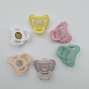 Yushan 5 Pack All Silicone BPA Free Multi Color Animal Pattern Fisiológico Nut Chupete Mango para bebés 6/18 meses - Product Image 4