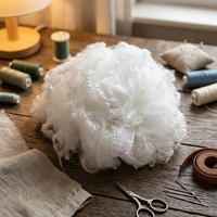 Fibre de polyester vierge 100% en vrac, matériau de rembourrage, matière première textile