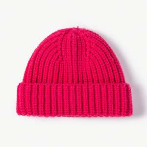 Gorro de Punto Estilo Coreano para Otoño e Invierno, Cálido y Grueso, Gorro de Lana sin Ala con Tres Puntas - Product Image 6