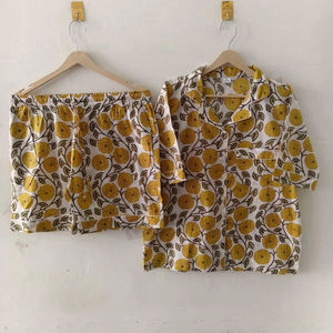 Ensemble de pyjama 2 pièces unisexe pour femme en coton tissé respirant à motif floral, séchage rapide, élégant, pour printemps, automne et été, vente en gros - Product Image 1