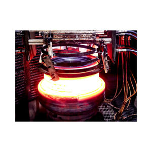 Système de chauffage par induction prêt à l'emploi pour les installations industrielles, offrant des performances fluides et un chauffage écoénergétique - Product Image 1