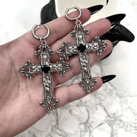 Boucles d'oreilles punk noires Bijoux d'Halloween Boucles d'oreilles croix gothique