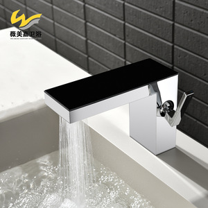 Robinet de salle de bain en acier inoxydable en gros pour hôtels, robinets de lavabo en or brossé, noyau en céramique, unité unique, chaud et froid - Product Image 2