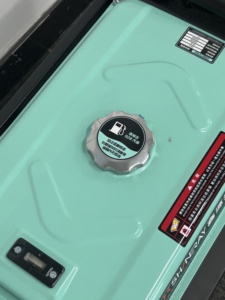 เครื่องกำเนิดไฟฟ้าแก๊ส 4 จังหวะ กำลังไฟ 9 กิโลวัตต์ ความจุสูงสุด 9.5 กิโลวัตต์ เครื่องยนต์ 499 ซีซี เป็นมิตรกับสิ่งแวดล้อม โครงสร้างแบบเปิด พร้อมถังน้ำมัน 50 ลิตร - Product Image 4