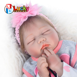 55cm 아기 인형 어린이 장난감 시뮬레이션 머리카락 잠자는 비닐 소녀 리얼리스틱 베베 인형 리본 - Product Image 4