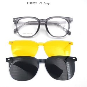 Gafas de Lectura Unisex Ligeras con Clip Magnético 59202, Polarizadas, con Dos Lentes, Contáctenos para la Opción de Lente Única - Product Image 4