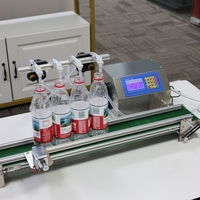 Machine de remplissage à bande transporteuse à 4 têtes 4H3200 avec pompe à diaphragme pour remplissage automatique continu de boissons alcoolisées en production par lots