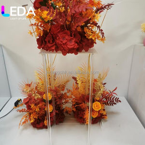 Centros de Mesa Decorativos para Bodas con Diseño Nuevo de LEDA, Soporte de Flores Acrílico Dorado para Bodas - Product Image 5