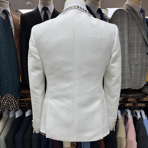 Completo da <span class=keywords><strong>Uomo</strong></span> di Alta Qualità per Matrimonio, Giacca Bianca e Pantalone Nero, Smoking Monopetto con Colletto a Scialle, 3 Pezzi con Strass - Product Image 2