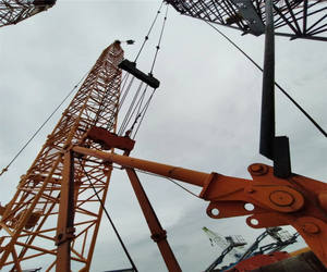 Grúa sobre orugas original HITACH KH180 <span class=keywords><strong>caliente</strong></span> y usada en buen estado con motor central y componentes de bomba disponibles para chatear - Product Image 6