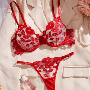Ensemble de lingerie sexy pour femme, motif lèvres rouges, brodé, confortable, respirant, tendance - Product Image 1