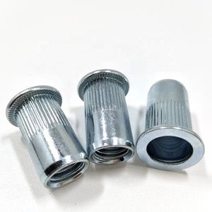 Tuerca Remachable M6 M8 M10 Tuercas de remache de cuerpo redondo acanalado de cabeza plana de acero cilíndrico - Product Image 4