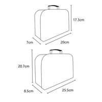 Boîte de rangement rigide en carton avec miroir en acrylique, poignée métallique, verrouillage, pelliculage mat et gaufrage personnalisable
