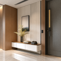 Console d'entrée flottante avec panneau miroir, mur à lattes et tiroirs dissimulés pour projets d'aménagement intérieur d'appartements modernes