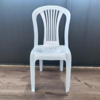 Chaise en plastique blanche monobloc empilable et portable pour événements extérieurs, banquets, ateliers, jardins et cours – Vente en gros usine