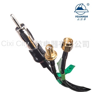 <span class=keywords><strong>Antenne</strong></span> de voiture multifonctionnelle en fibre de carbone en forme d'aileron de requin, trois en un, DAB+GPS+AM FM radio et navigation - Product Image 4