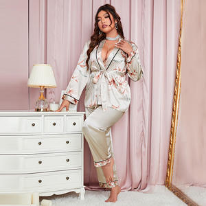 Femmes de luxe grand pyjama en Satin de soie fleur pantalon à manches longues grande taille Robe de pyjama 2 pièces ensemble adapté aux femmes obèses - Product Image 6