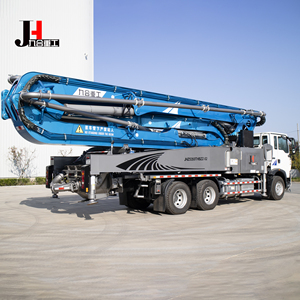 Vente directe d'usine Nouvelle <span class=keywords><strong>pompe</strong></span> à béton mobile Mini <span class=keywords><strong>camion</strong></span> à béton <span class=keywords><strong>avec</strong></span> flèche de 17m-70m Camions à béton à vendre - Product Image 4