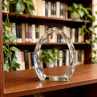 Trophée en cristal poli étanche, directement de l'usine, gravure personnalisée, design taillé en diamant pour événements d'entreprise et récompenses de reconnaissance