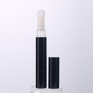 Custom Made <b>Lip</b> Gloss Stick Tube Transparent Plastic Cosmetic Packaging 22.846ml Refillable For Makeup Application - Product Image 1