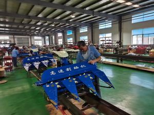 Faucheuse de <span class=keywords><strong>tige</strong></span> de maïs/maïs de haute précision, moteur de marque célèbre, mini-moissonneuse de grains LK4S-120, faible niveau sonore - Product Image 5