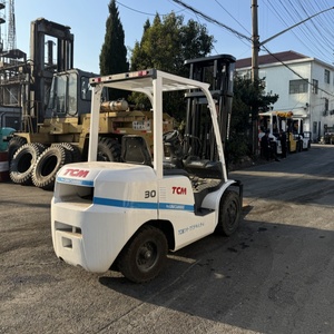 Montacargas Diésel TCM FD25T3 de 3 Toneladas Usado de Alta Calidad, Original de Japón con Motor y Rodamientos Originales en Venta - Product Image 4