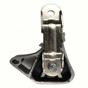 Support moteur en caoutchouc A2462400809 2462400809 pour Mercedes Benz CLA GLA A <span class=keywords><strong>B</strong></span> <span class=keywords><strong>180</strong></span> 200 220 250 <span class=keywords><strong>CDI</strong></span> - Product Image 2