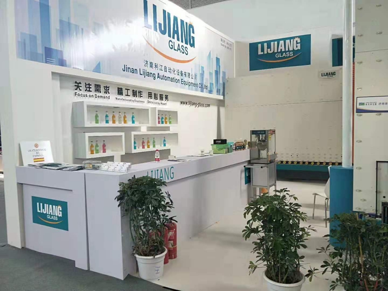 PLC Automatic Butyl Extruder Machine For Insulating Glass