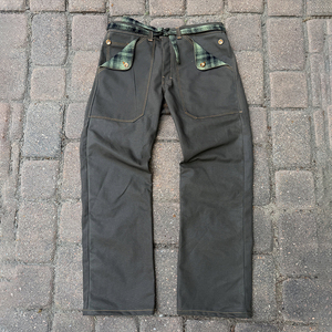 Jean de travail droit en denim olive à carreaux doublé en flanelle 15oz pour homme, style vintage avec ceinture contrastante, collection 2026 - Product Image 1