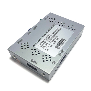 Giao Diện Video Xe Phía Sau Máy Ảnh Với Bãi Đậu Xe Hướng Dẫn Sử Dụng Cho Mecedes-Benz Thương Hiệu Ntg 6.0 Với Mbux Hệ Thống - Product Image 2