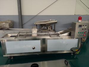 Nouvelle friteuse industrielle à bande transporteuse automatique continue pour frites, en acier inoxydable 304, électrique/gaz/sans huile, garantie 2 ans - Product Image 4