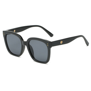 Gafas de Sol Polarizadas Unisex de Lujo, Diseño Cuadrado de Acetato, Ligeras, Protección UV400, Alta Calidad, Tendencia 2026 - Product Image 2
