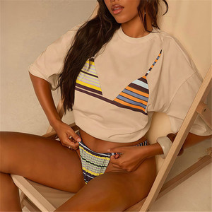 T-shirts décontractés pour femme, imprimé créatif coloré, col rond, manches courtes, style estival polyvalent, t-shirts basiques simples - Product Image 6