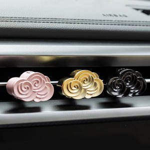 Diffuseur d'air pour <span class=keywords><strong>voiture</strong></span> en métal, éliminateur d'odeurs, parfum longue durée, accessoires auto, huiles essentielles, motif nuages porte-bonheur - Product Image 1