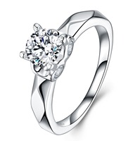 OEM ODM Vente en gros Bague en argent sterling 925 avec moissanite taille ronde, personnalisable 1-2,5 μm, Vermeil or, Usine de bijoux fins pour femmes