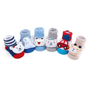 Fabrikmuster Großhandel Baumwolle Neugeborene Kleinkind Anti-Rutsch weiche Boden gemischte Tier-Baby-Socken