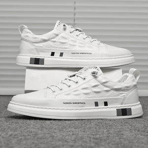 Nuevos Mocasines Casuales Blancos para Hombre, Parte Superior de Malla Transpirable, Zapatos Modernos para Otoño - Product Image 4