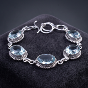 สร้อยข้อมือเงินแท้ 925 รูปไข่ประดับบลูโทแพซ ดีไซน์แบบ Bezel Set  โซ่แบบคลาสสิก สำหรับผู้หญิงและผู้ชาย  เครื่องประดับชั้นดี งานแฮนด์เมดสไตล์วินเทจโบราณ - Product Image 3