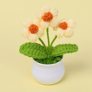 Decoración de mesa en maceta de tres flores tejidas a mano para el Día de San Valentín, regalo de aniversario de cumpleaños Uionen 1482 - Product Image 5