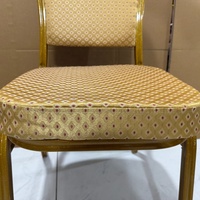 Chaise empilable en vinyle pour mobilier de chambre d'hôtel, chaise de mariage en fer, chaises de banquet empilables en acier pour auditorium