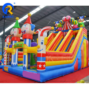 Offerta Speciale: Castello Gonfiabile da Esterno a Tema Clown con Scivolo Doppio, Certificato CE, Capacità 300-500KG, Facile da Montare - Product Image 4