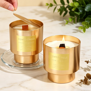 Vela Aromática de Alta Gama Hecha a Mano con Base de Madera, Vela de Cera de Soja de Larga Duración para Aromatizar el Hogar, Ideal para Acción de Gracias y Navidad - Product Image 2