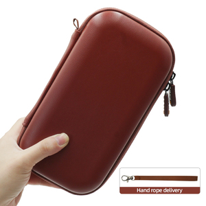 Étui rigide étanche et antichoc pour Osmo Pocket 3 en similicuir avec intérieur en velours cristallin et finition en cuir premium - Product Image 1