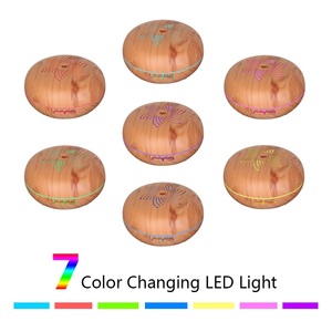 Humidificateurs ultrasoniques pour maison intelligente, lumière nocturne 7 couleurs, diffuseur d'arômes 500 ml, diffuseur d'<span class=keywords><strong>air</strong></span> à grain de bois avec certification CE RoHS - Product Image 4