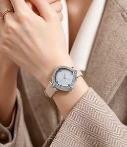 Montre-bracelet vintage pour femme avec cadran opale, lunette sertie de diamants, verre saphir, étanche 50M, bracelet en cuir véritable, montre à quartz pour femme - Product Image 4