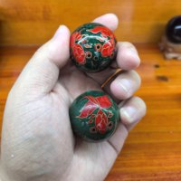 Boules de massage manuelles traditionnelles chinoises Shouxing en fer creux avec sonnerie pour soulager le stress
