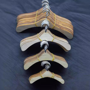 Dd4551 יחיד hanger עבור bjd בובה lubu קריקטורה צעצוע מסוגנן בית עץ ביתי עם בגדים סלון צעצוע מיני מתלה עץ - Product Image 4